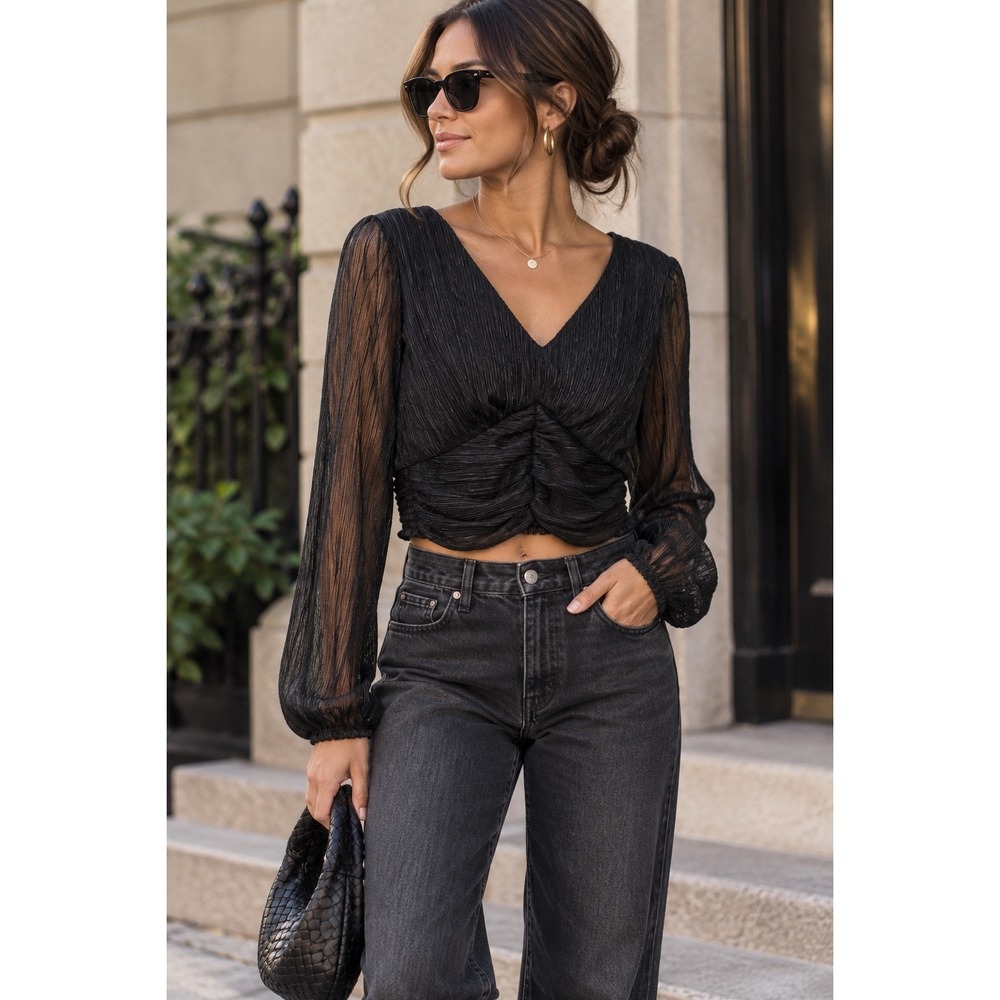 Joie Women's Black Long Sleeve V-Neck Top S Ruched Smocked Waist Cropped NWT